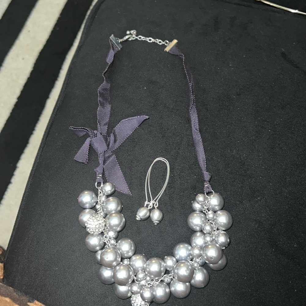 Gunmetal Pearl Cluster Necklace and Earrings
